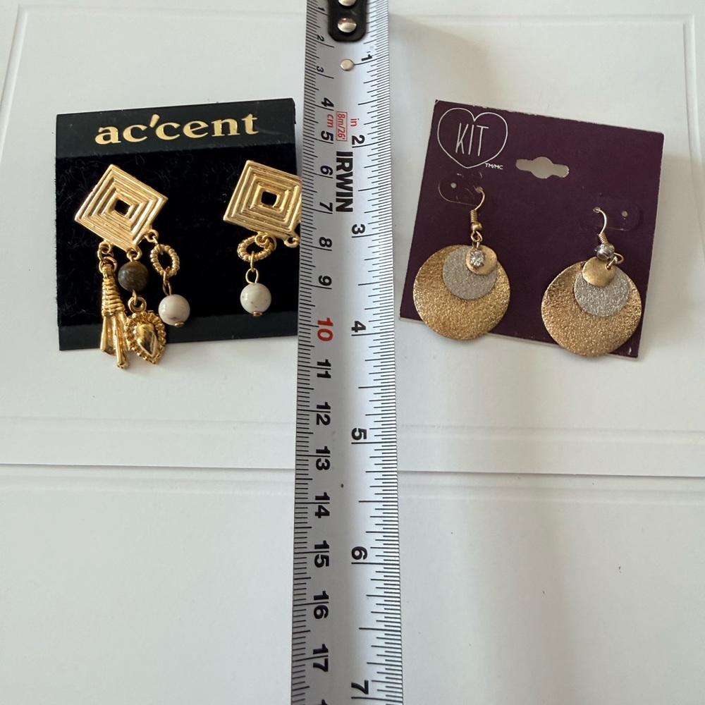 Kong Gold-Tone Round Dangle Earrings - Picture 2 of 3